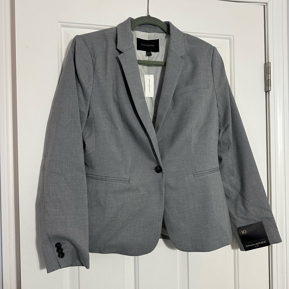NWT - Grey Banana Republic Size 10 Womens Blazer